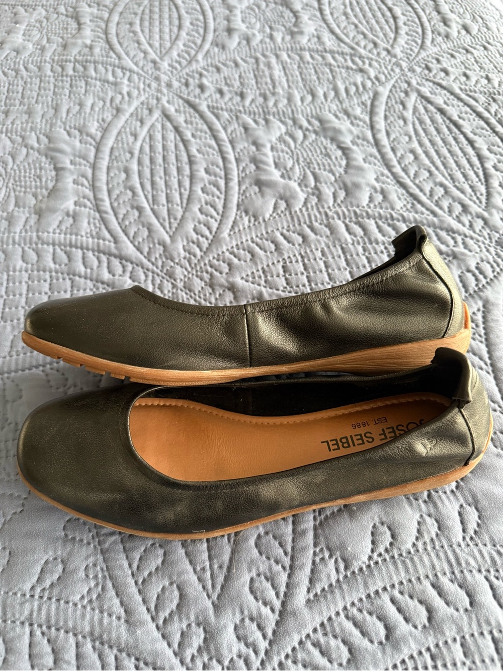 Josef Seibel black Leather Ballet Flats with Tan Sole